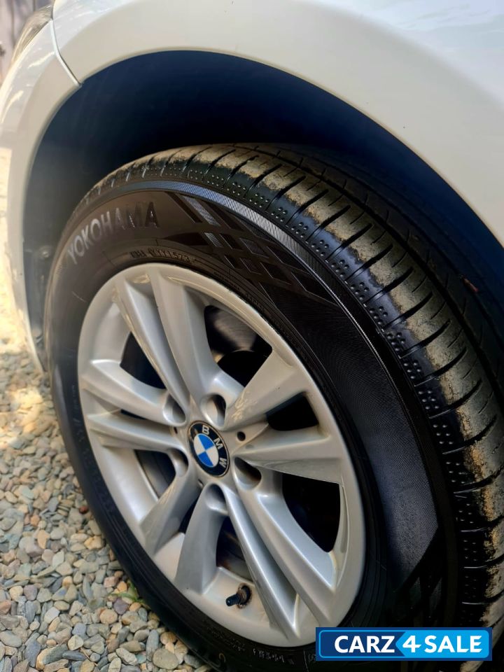 BMW 3-Series Prestige