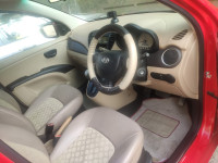 Red Hyundai i10 Magna AT