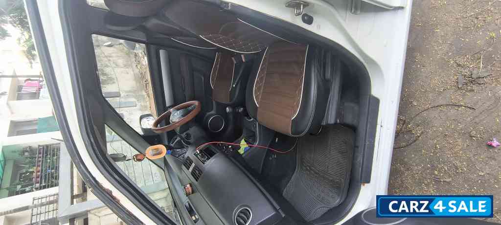 Maruti Suzuki Swift Vxi