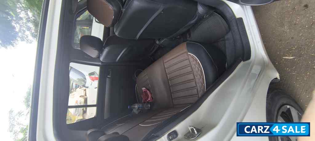 Maruti Suzuki Swift Vxi