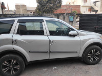 Mahindra XUV 500 W6