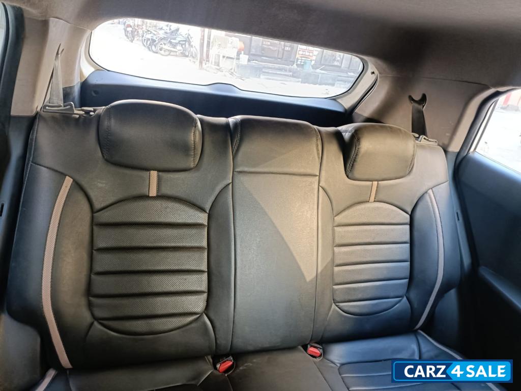 White Hyundai Creta 1.4 E plus 2019 model