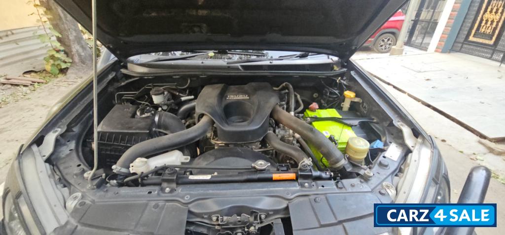 Isuzu D-Max V-Cross 4x4