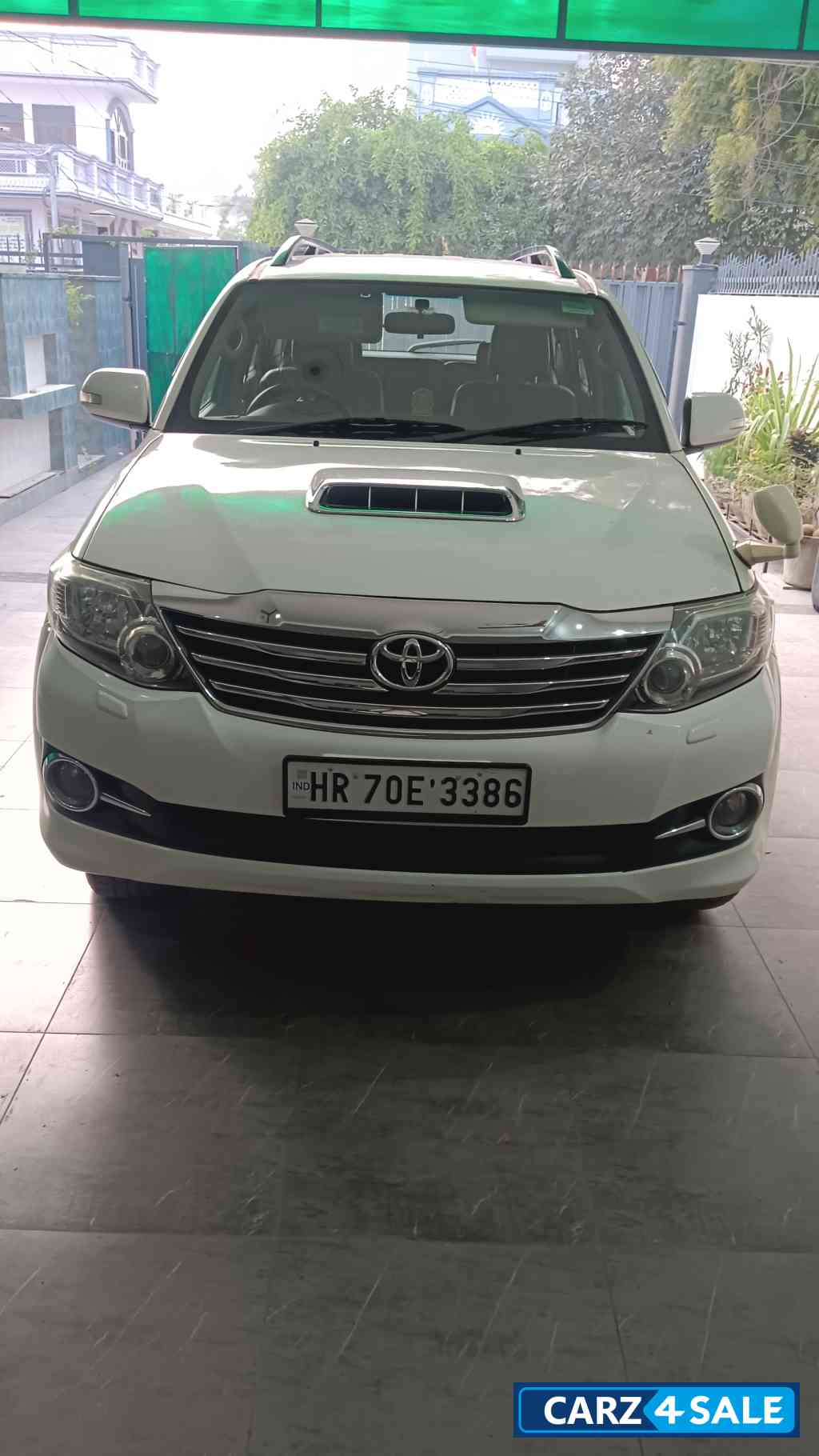 Toyota Fortuner 4*2 MT