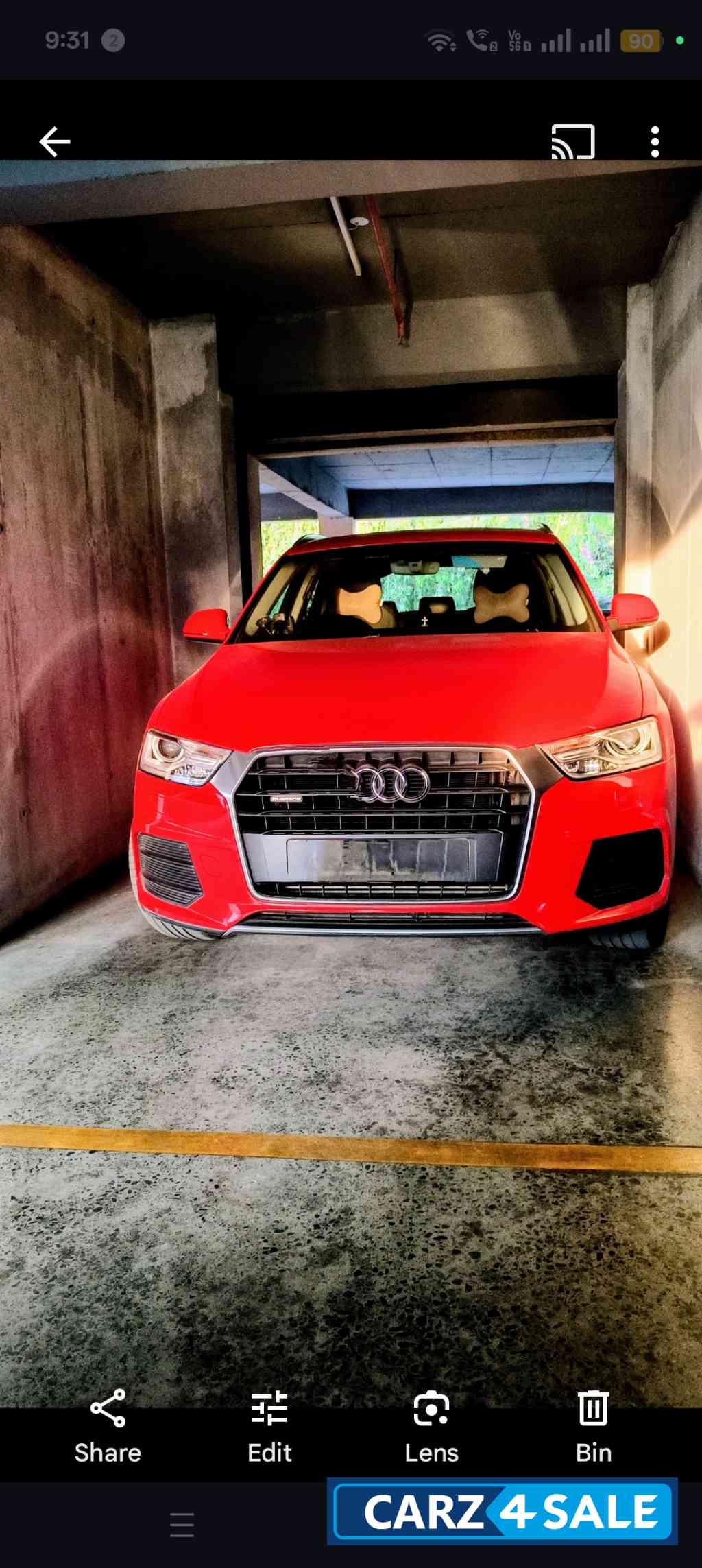Audi Q3 Premium with sunroof