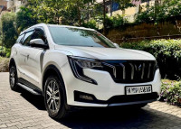 Everest White Mahindra XUV700 AX7L D AT