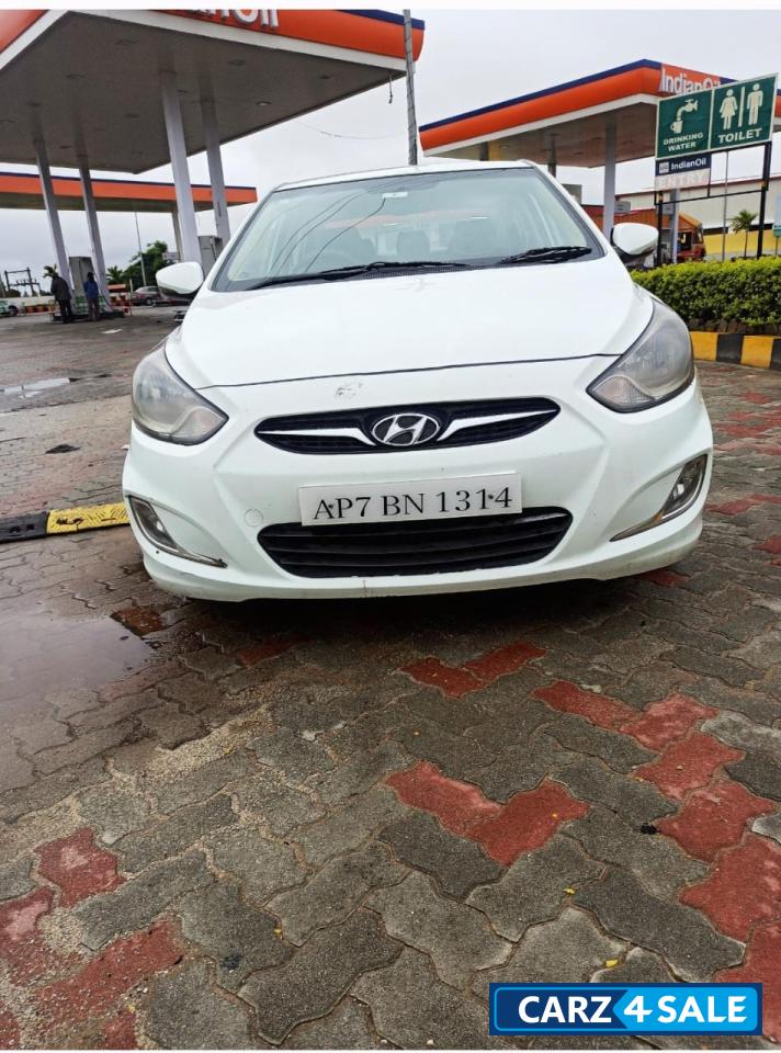 Hyundai Verna VERNA 1.6 CRDI SX BSIV