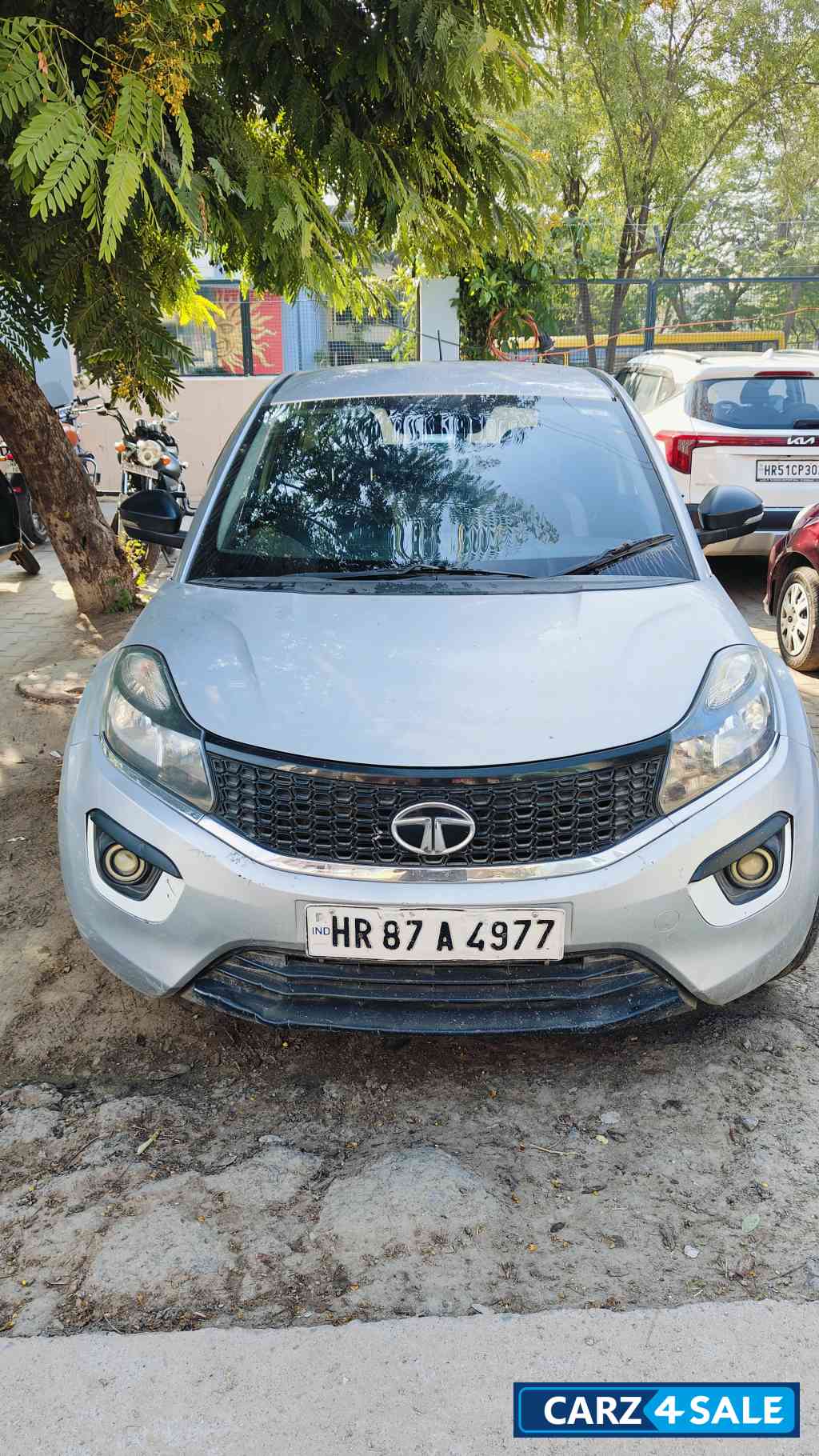 Tata Nexon XM