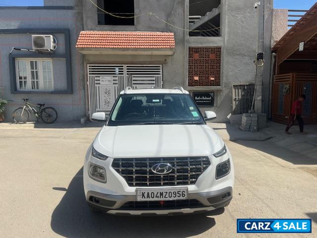 Hyundai Venue SX CRDI 1.5 MT
