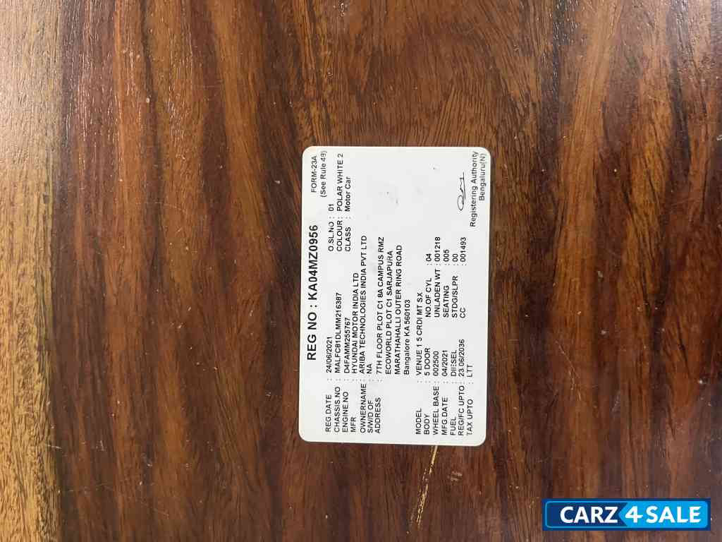 Hyundai Venue SX CRDI 1.5 MT