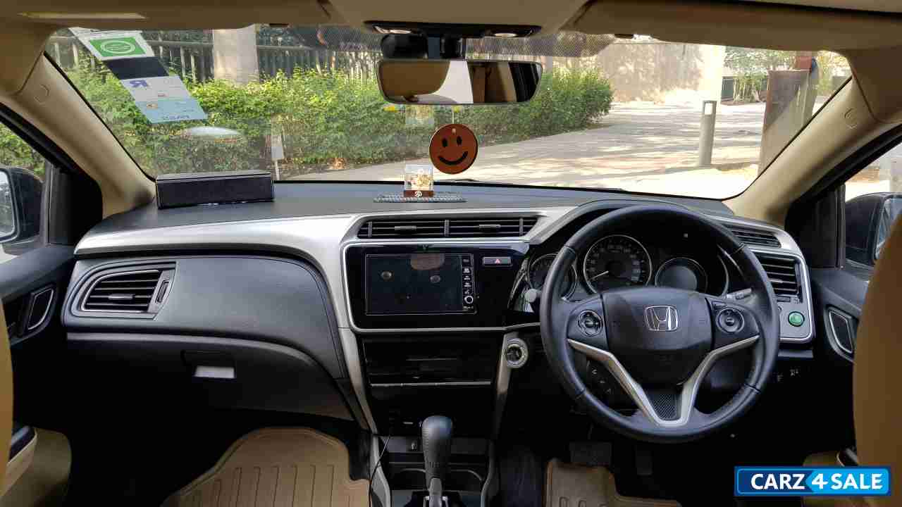 Golden Brown Honda City ZX CVT Golden Brown Honda City ZX CVT