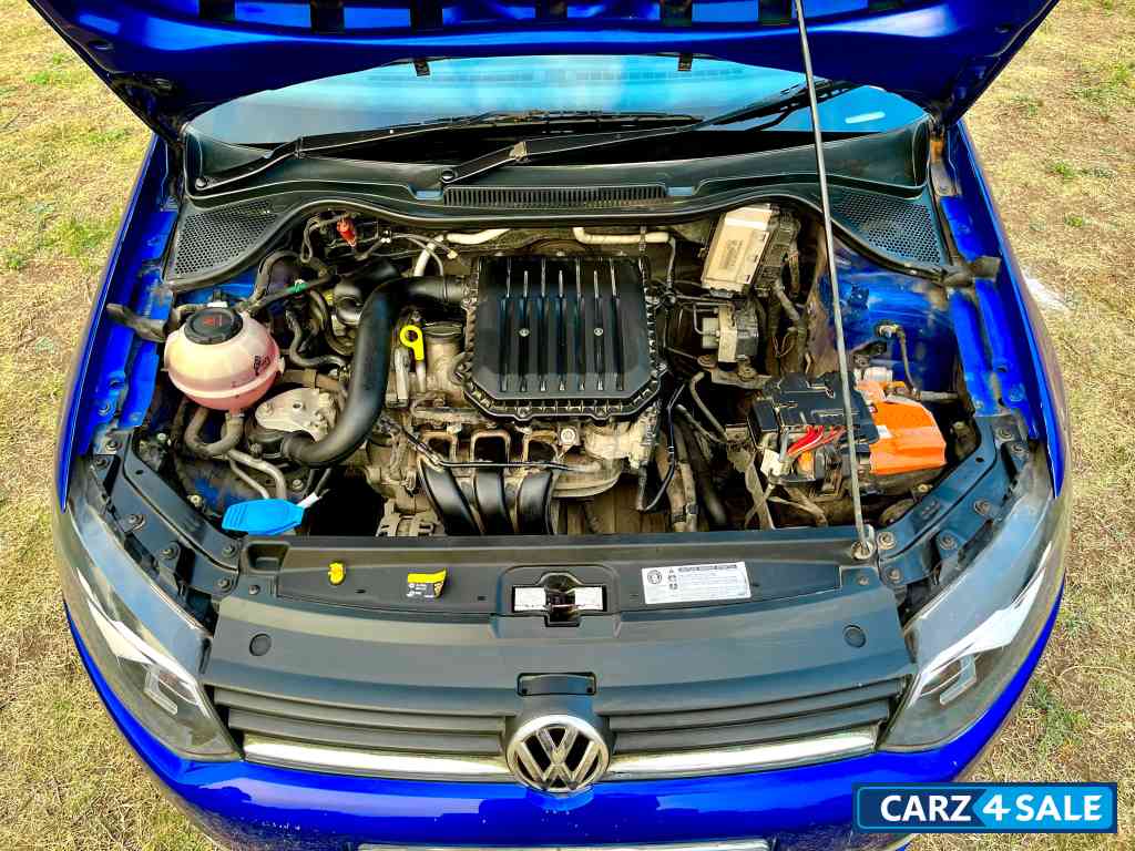 Lapiz Blue Volkswagen Polo Highline Plus