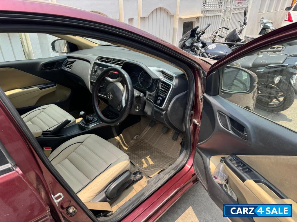 Honda City I-DTEC(SV)