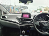 Tata Altroz XT