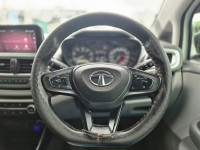 Tata Altroz XT