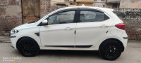 Tata Tiago Xz