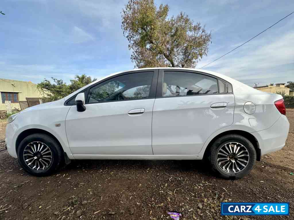 Chevrolet Sail 1.2 LS ABS