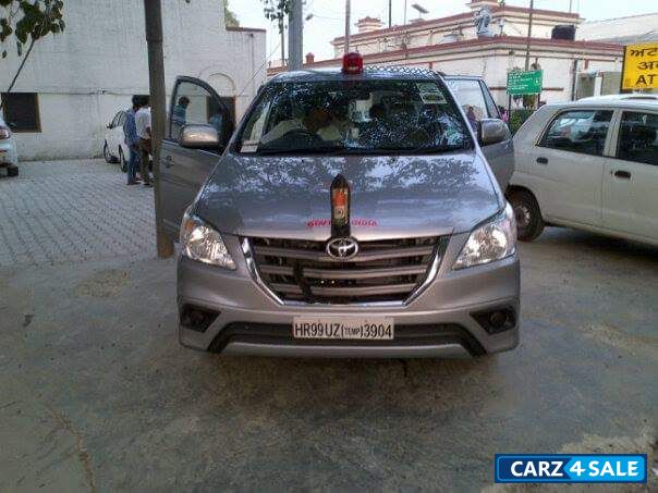 Silver Grey Toyota Innova G 7 Seater BS IV