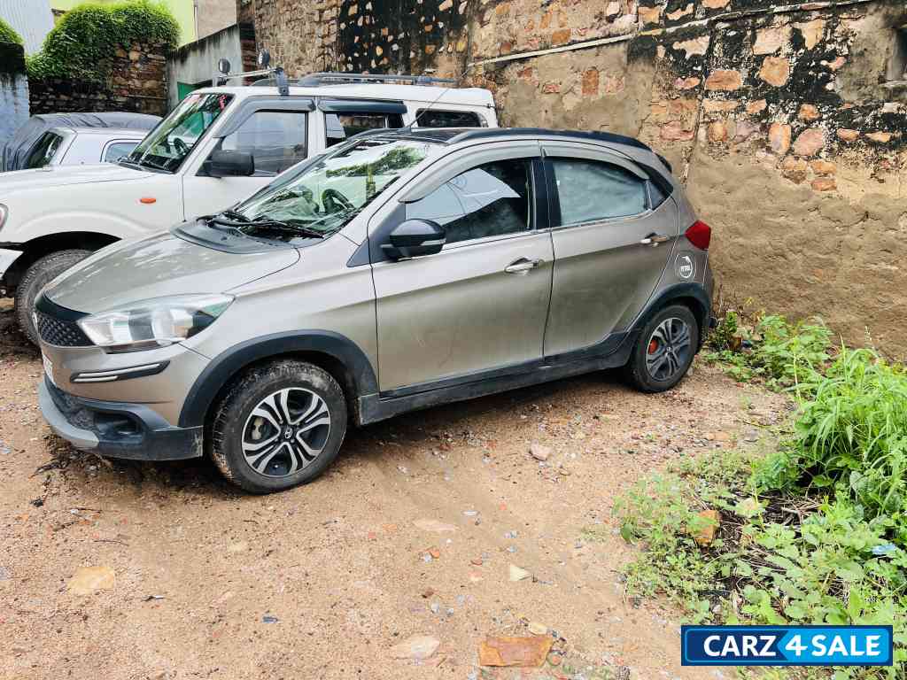 Tata Tiago Nrg petrol/cng