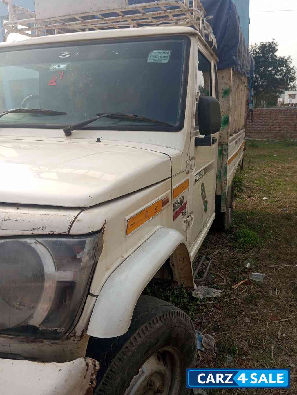 Mahindra  Bolero maxitruck
