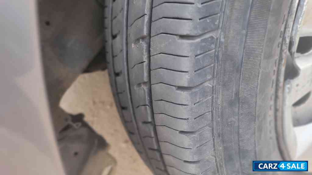 Maruti Suzuki Swift Ldi