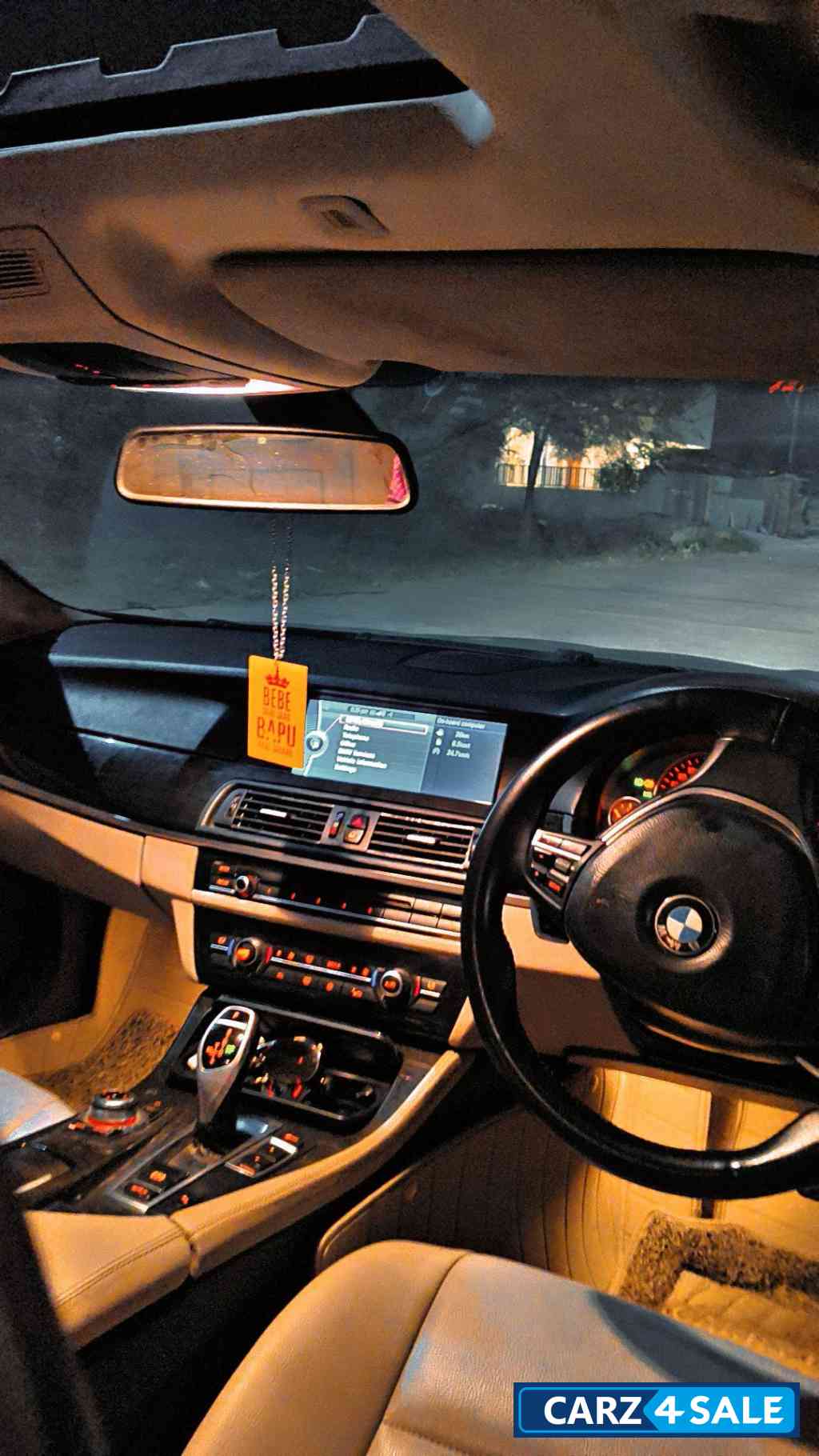 Imperial Blue BMW 5-Series 530d Imperial Blue BMW 5-Series 530d