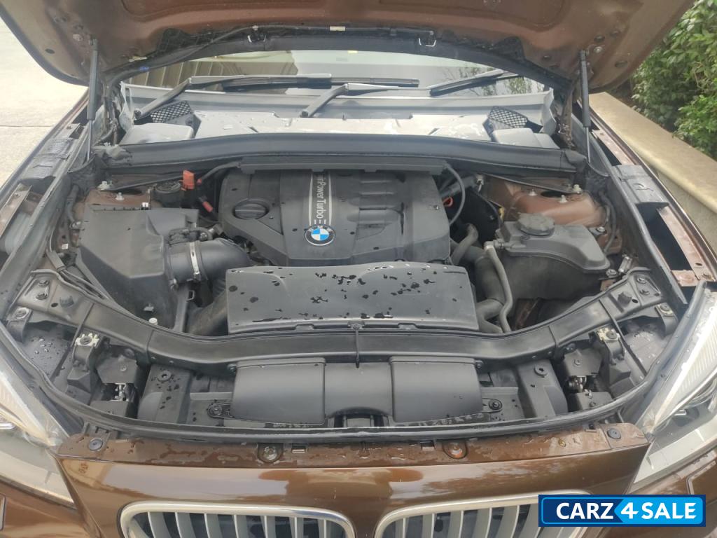 Brown BMW X1 xDrive 20d xLine