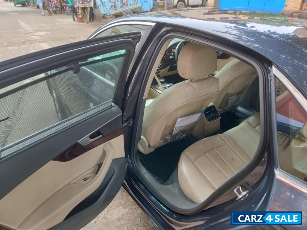 Moonshine Blue Audi A4 Technology pack new shape