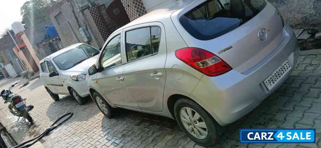 Hyundai i20 Magna Hyundai i20 Magna