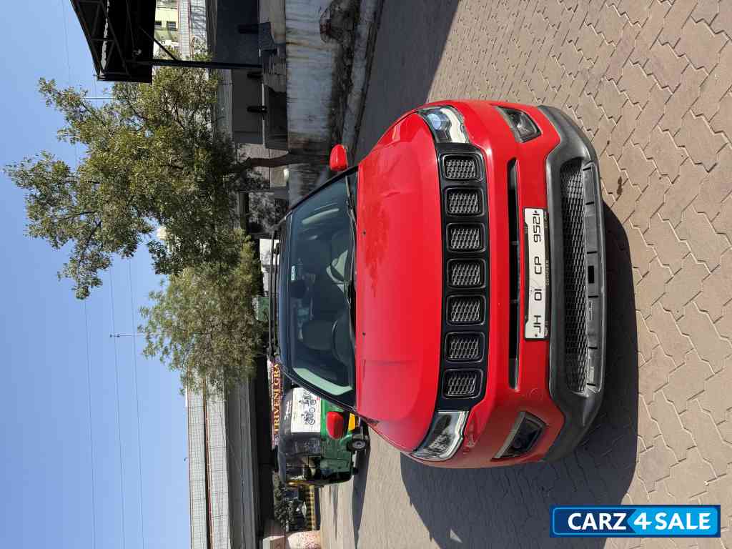 Jeep Compass Logitude O