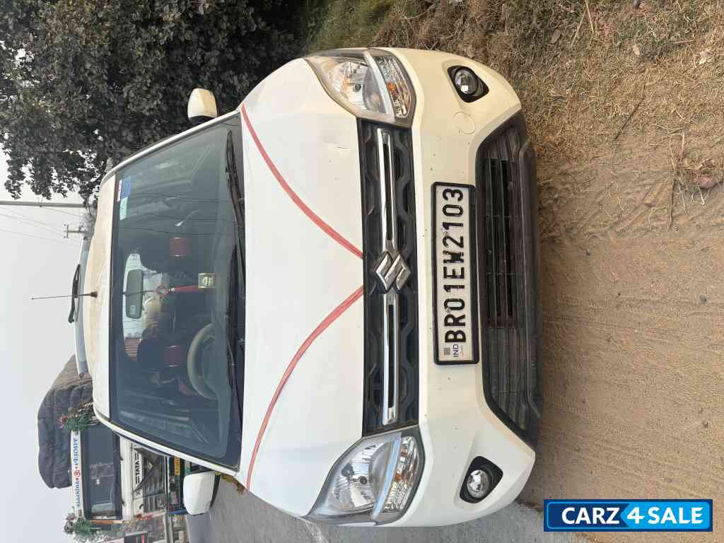 Maruti Suzuki Wagon R Zxi and cng