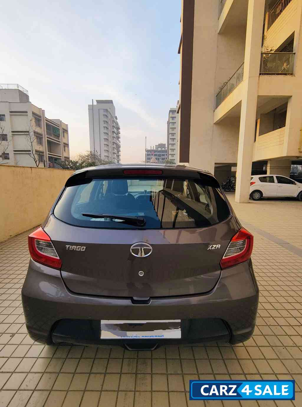 Tata Tiago XZA Tata Tiago XZA