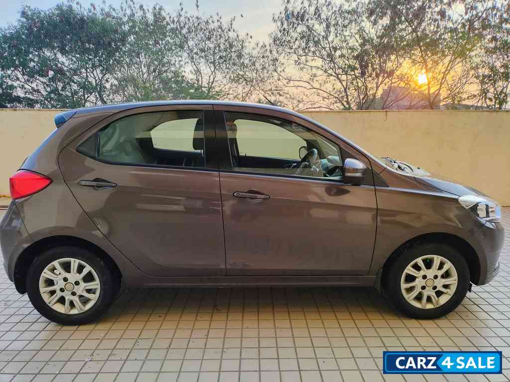 Tata Tiago XZA Tata Tiago XZA