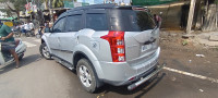 Mahindra XUV 500 W8 Diesel