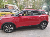 Red Mahindra XUV300 W8(o)