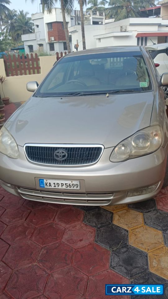 Metallic Toyota Corolla Sedan Metallic Toyota Corolla Sedan