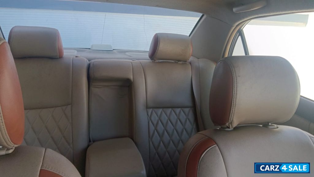 Metallic Toyota Corolla Sedan Metallic Toyota Corolla Sedan