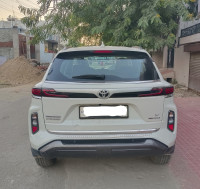 Toyota Urban Cruiser Hyryder V Neo drive