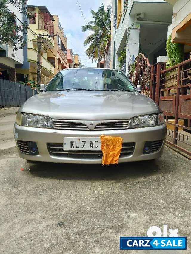 Mitsubishi Lancer SLXDX