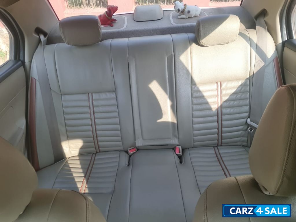 Maruti Suzuki Dzire VDI