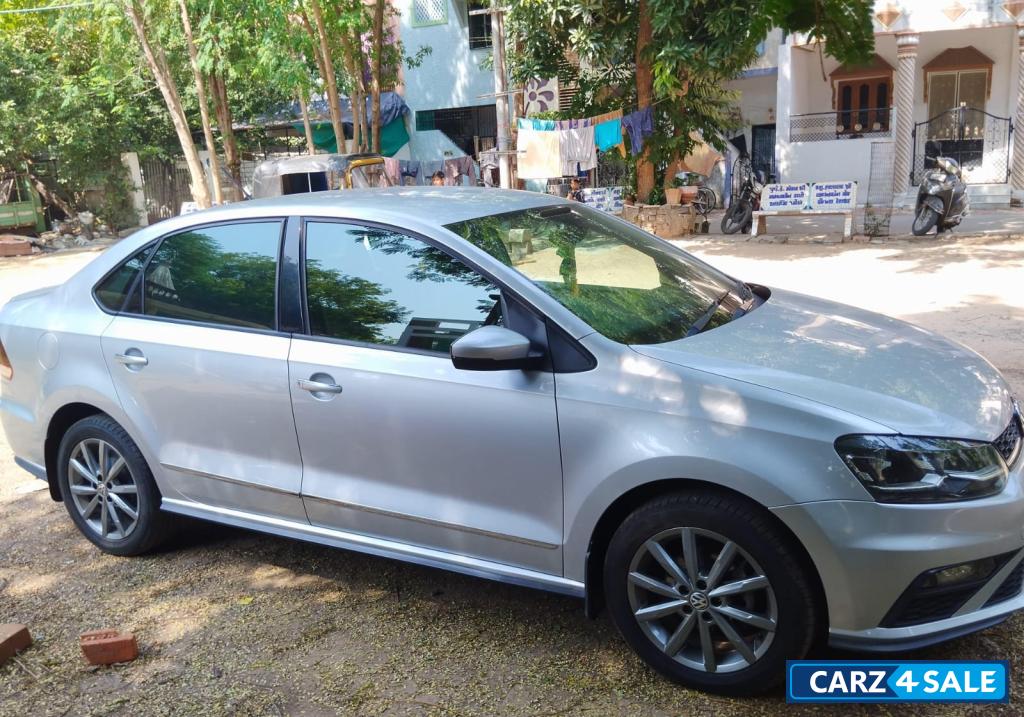 Reflex Silver Volkswagen Vento Highline plus petrol automatic tc gear box