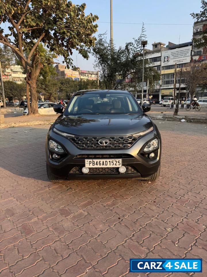 Tata Harrier XM