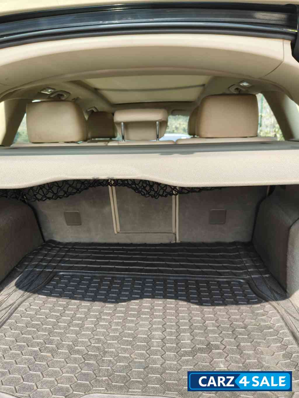 Mettalic Grey Audi Q5 Petrol Mettalic Grey Audi Q5 Petrol