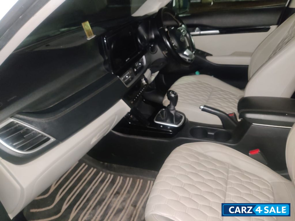 Kia Seltos Htxplus 1.5 mt diesel