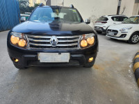 Pearl Black Renault Duster RXL Adventure