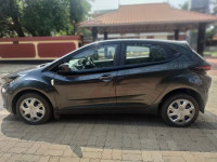 Tata Altroz XT