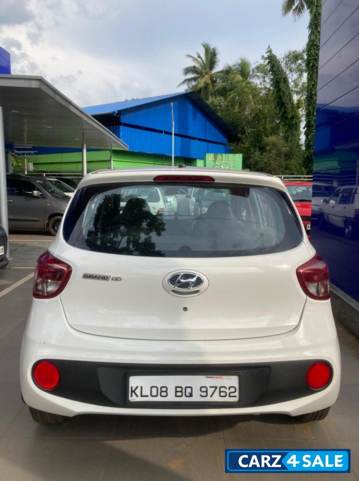 Hyundai i10 ERA