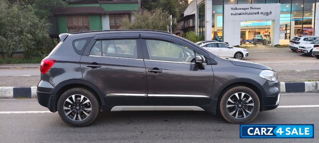 Maruti Suzuki S-Cross ZETA