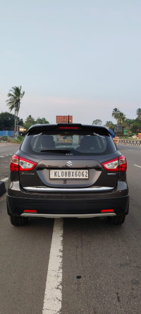 Maruti Suzuki S-Cross ZETA