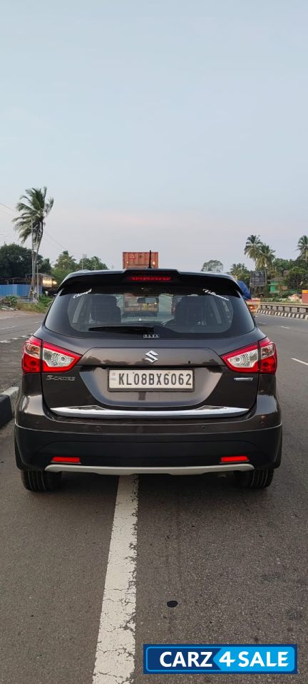 Maruti Suzuki S-Cross ZETA